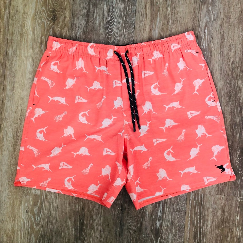 Men’s Salt Life The Hunt Boardshorts - NWOT!